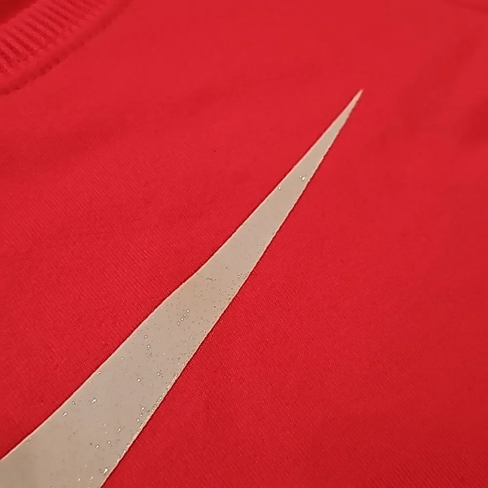 Nike hot pink