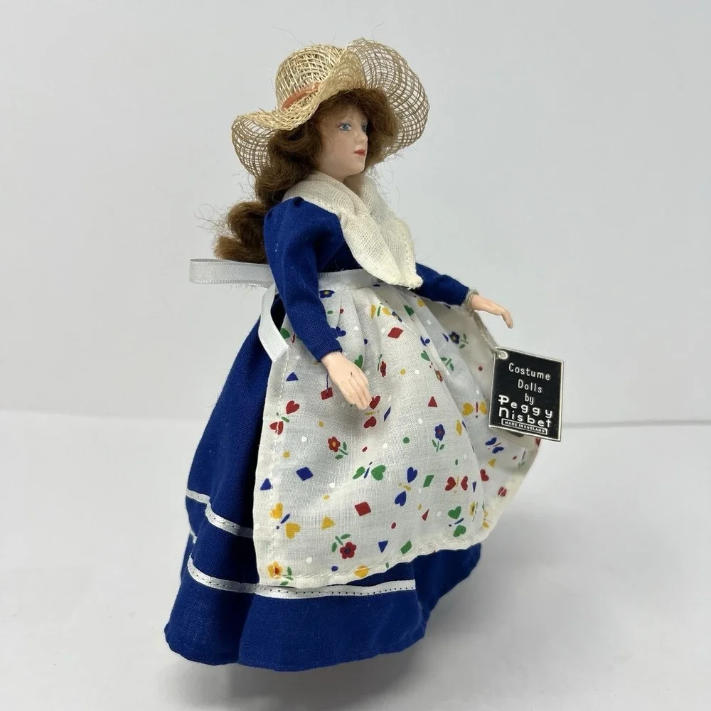 Collectors Costume Dolls Peggy Nisbet Bonnie B392 Cries of London Series