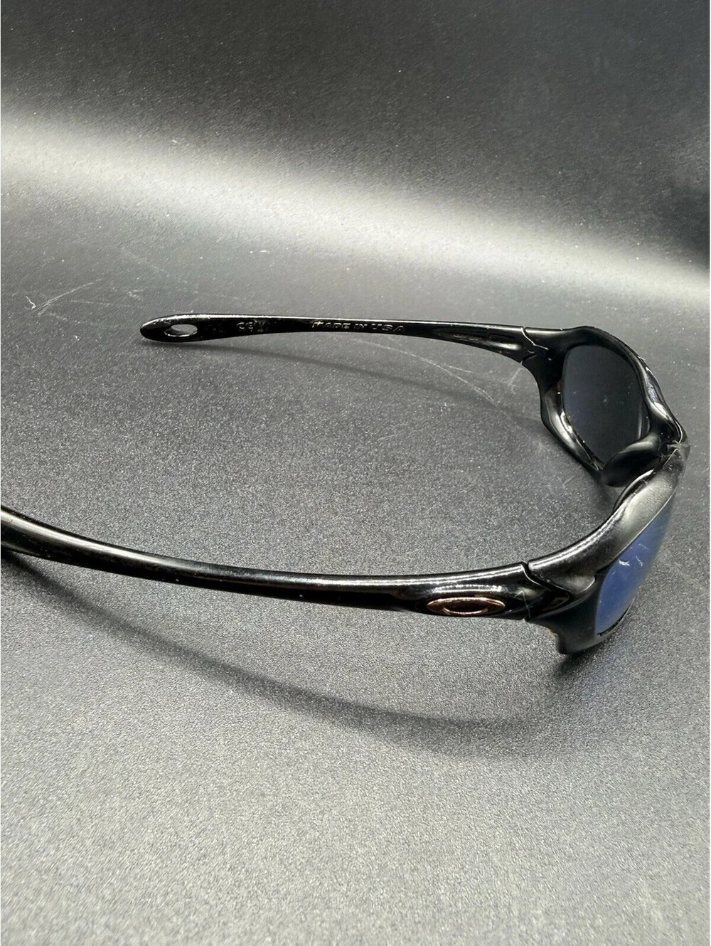 Oakley xs fives