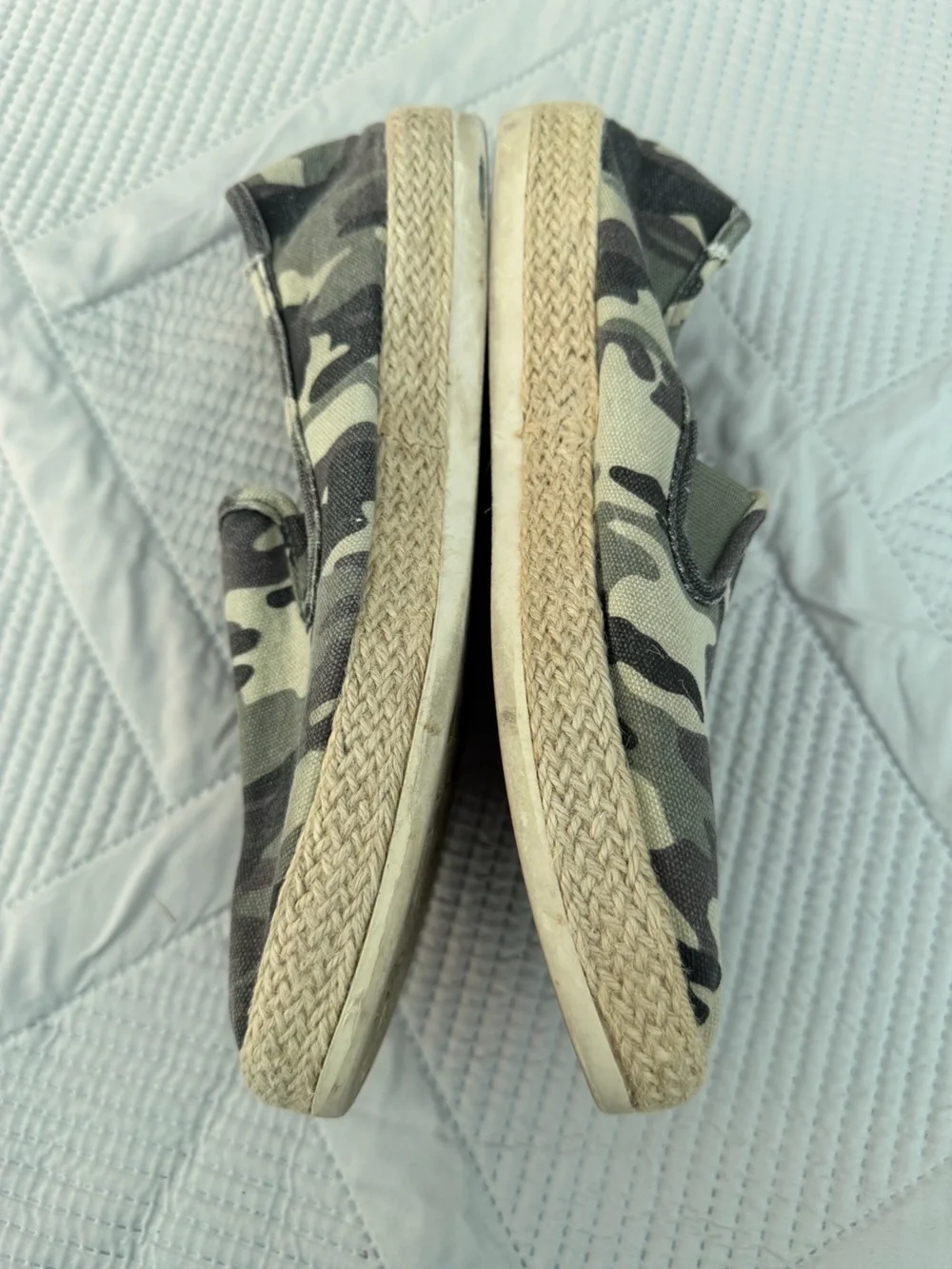 Esprit Green and Brown Camo Espadrille Slip-Ons Sz 9.5