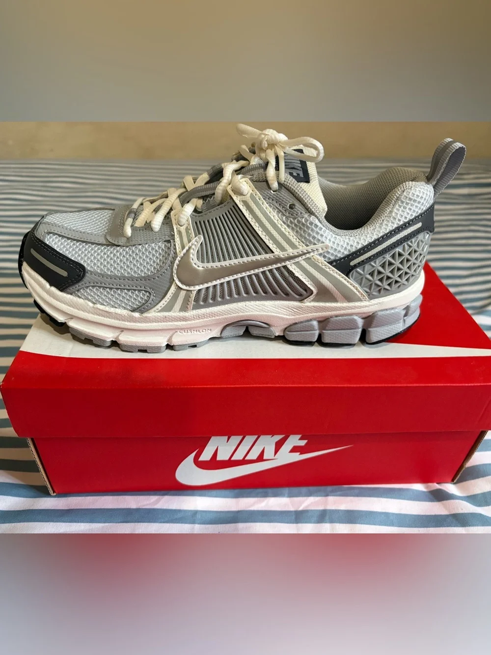 Nike classic running
