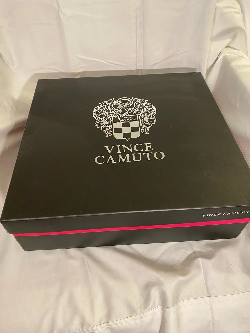 Vince Camuto check my