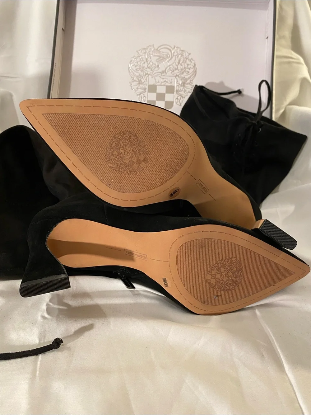 Vince Camuto check my