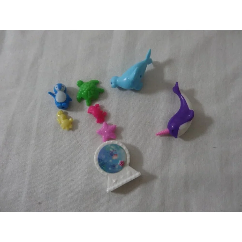 Polly Pocket Hedgehog Cafe Compact Playset  + Polly Pocket Otter Aquarium Compac