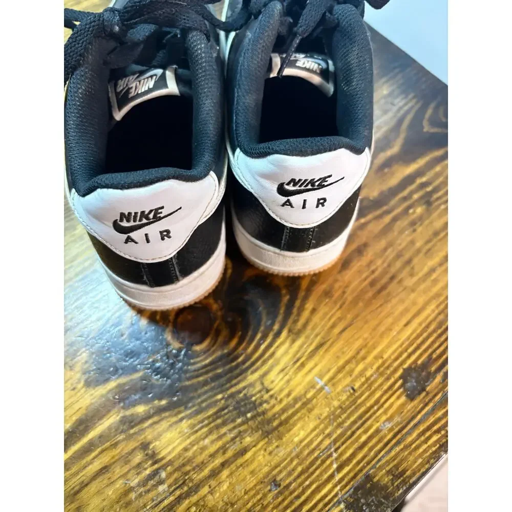 Nike Black Sneakers Size 5Y