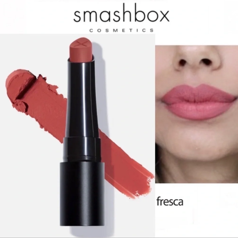 long-wearing, transfer-resistant, vegan lipstick,  teardrop-shaped tip