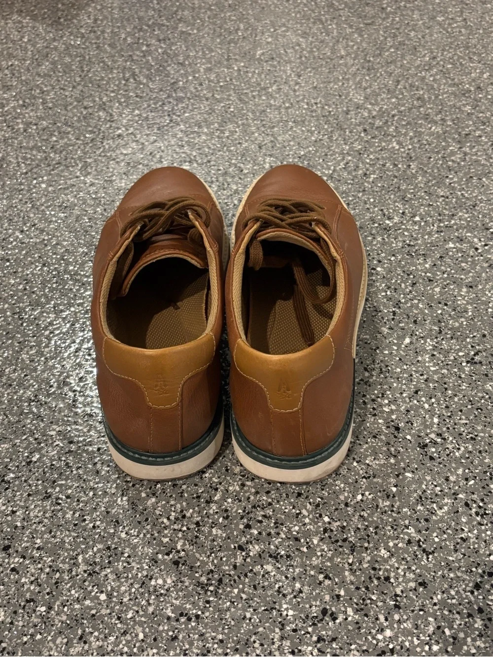 Hush Puppies smooth leather