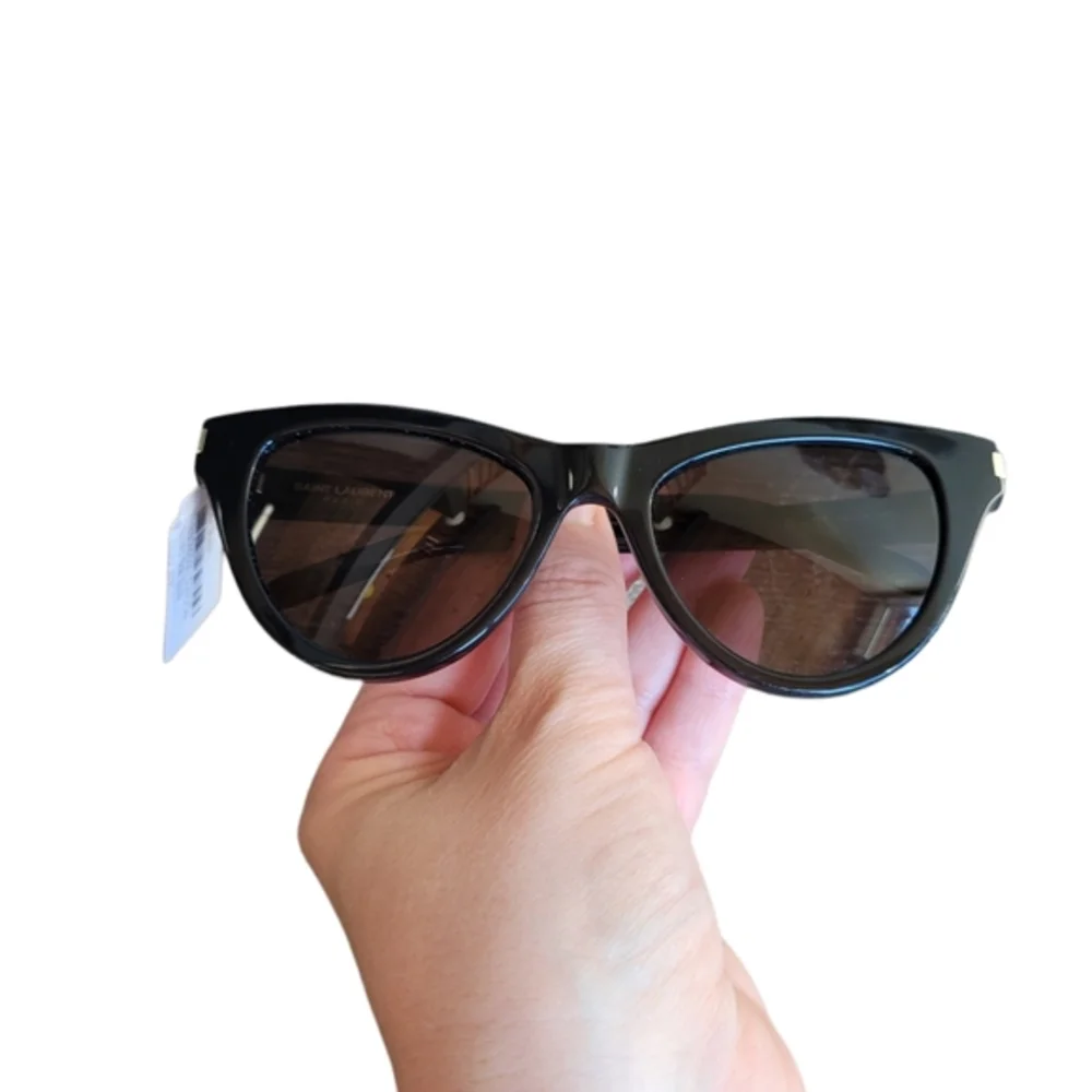 SAINT‎ LAURENT Black Cateye Sunglasses SL425