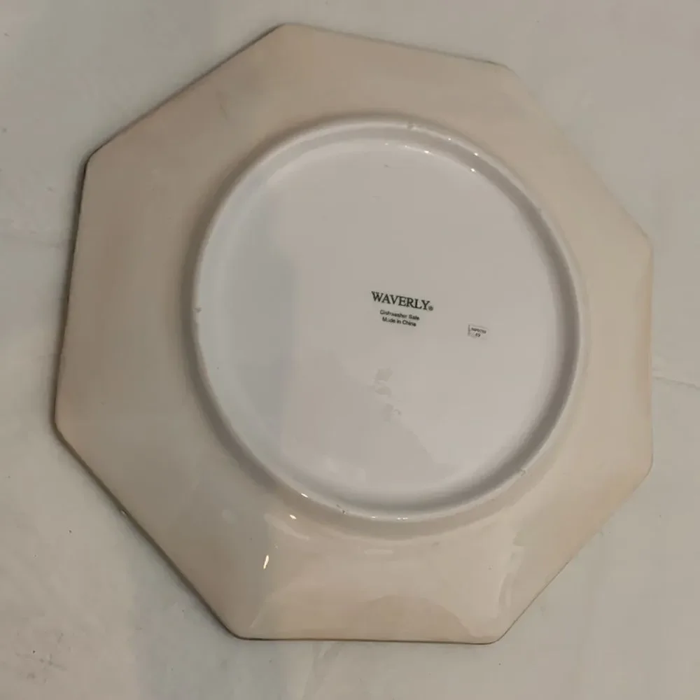 Waverly Bamboo Stalk Plant Plate Green Tan 11 Inches Octagon Serving Platter