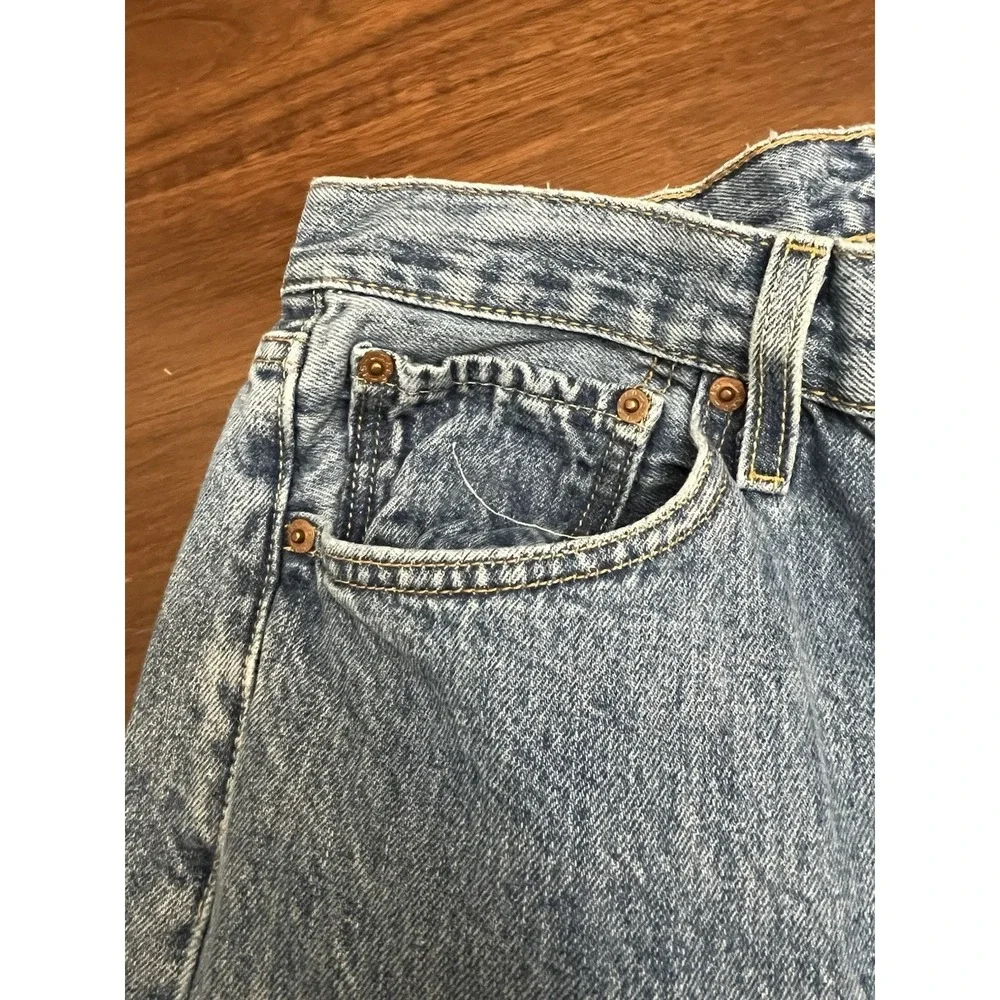 Levis classic mid