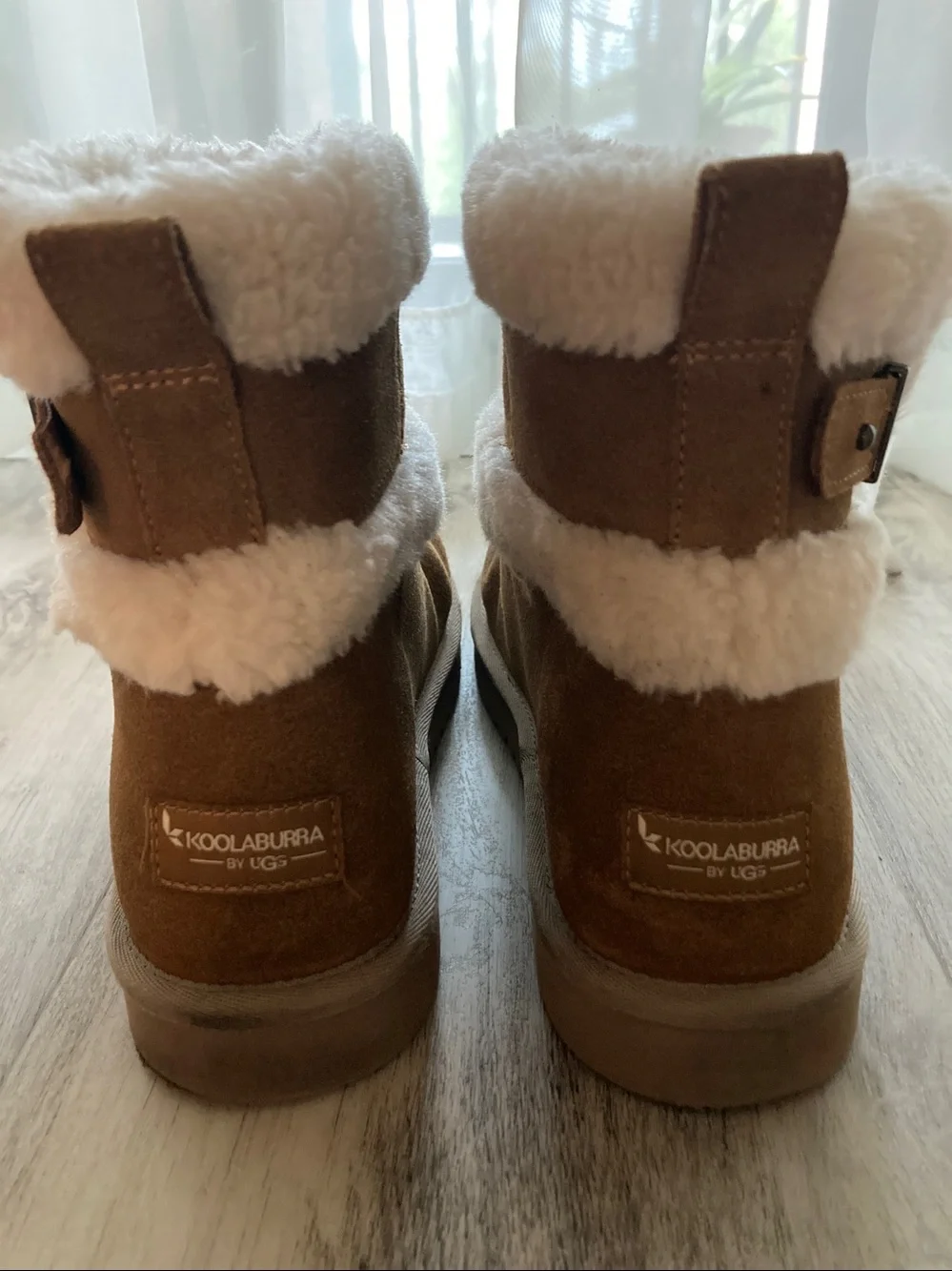 UGG Koolaburra Suede Boots Shearling Lining Brown Sz 9