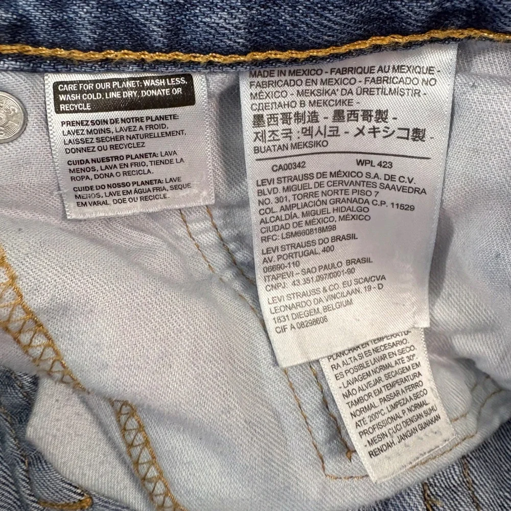 Levis levi 550