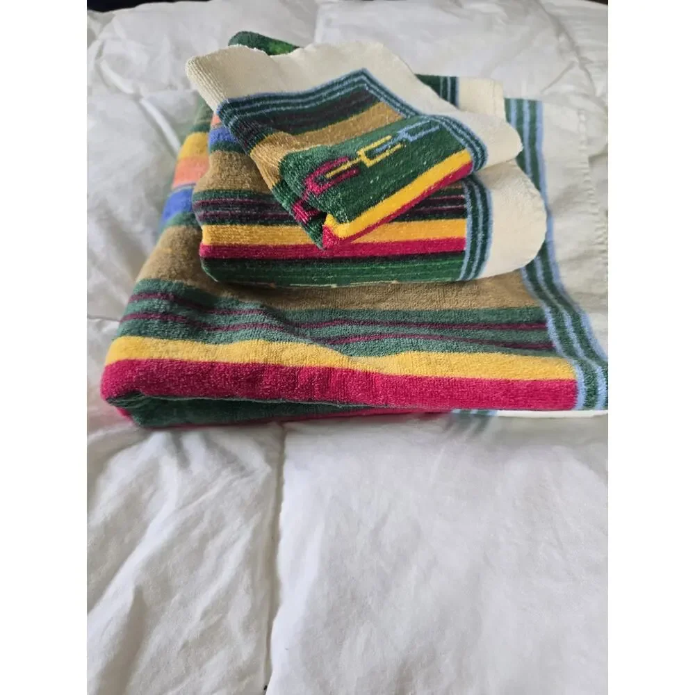 hilasal towel set