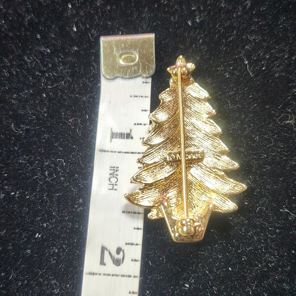 Monet textured gold seasonal