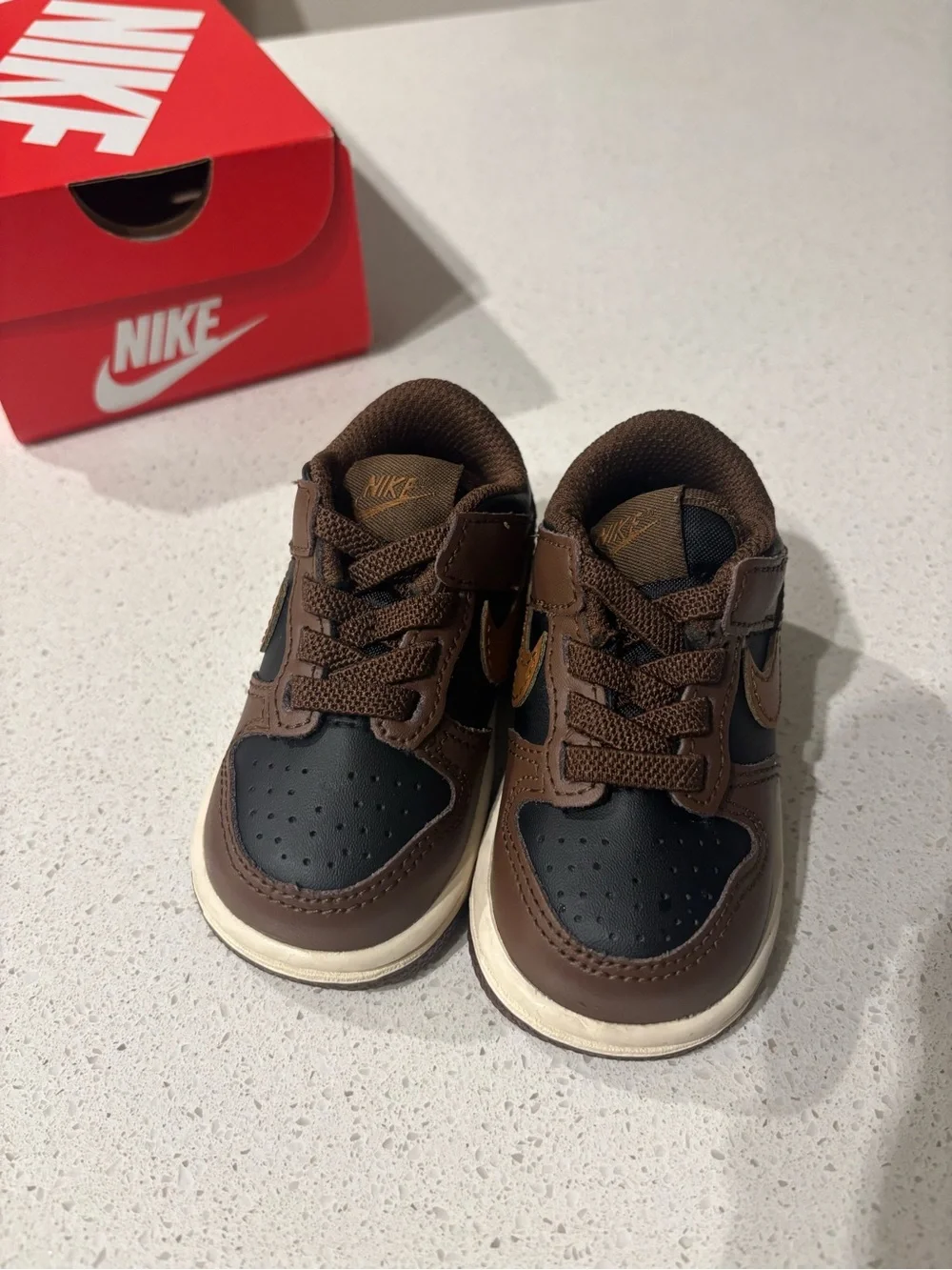 Nike toddler sneakers