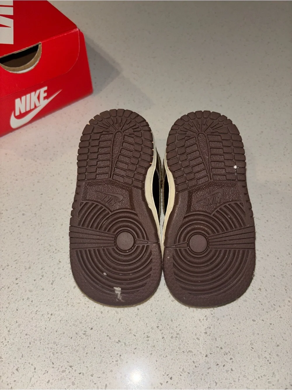 Nike toddler sneakers