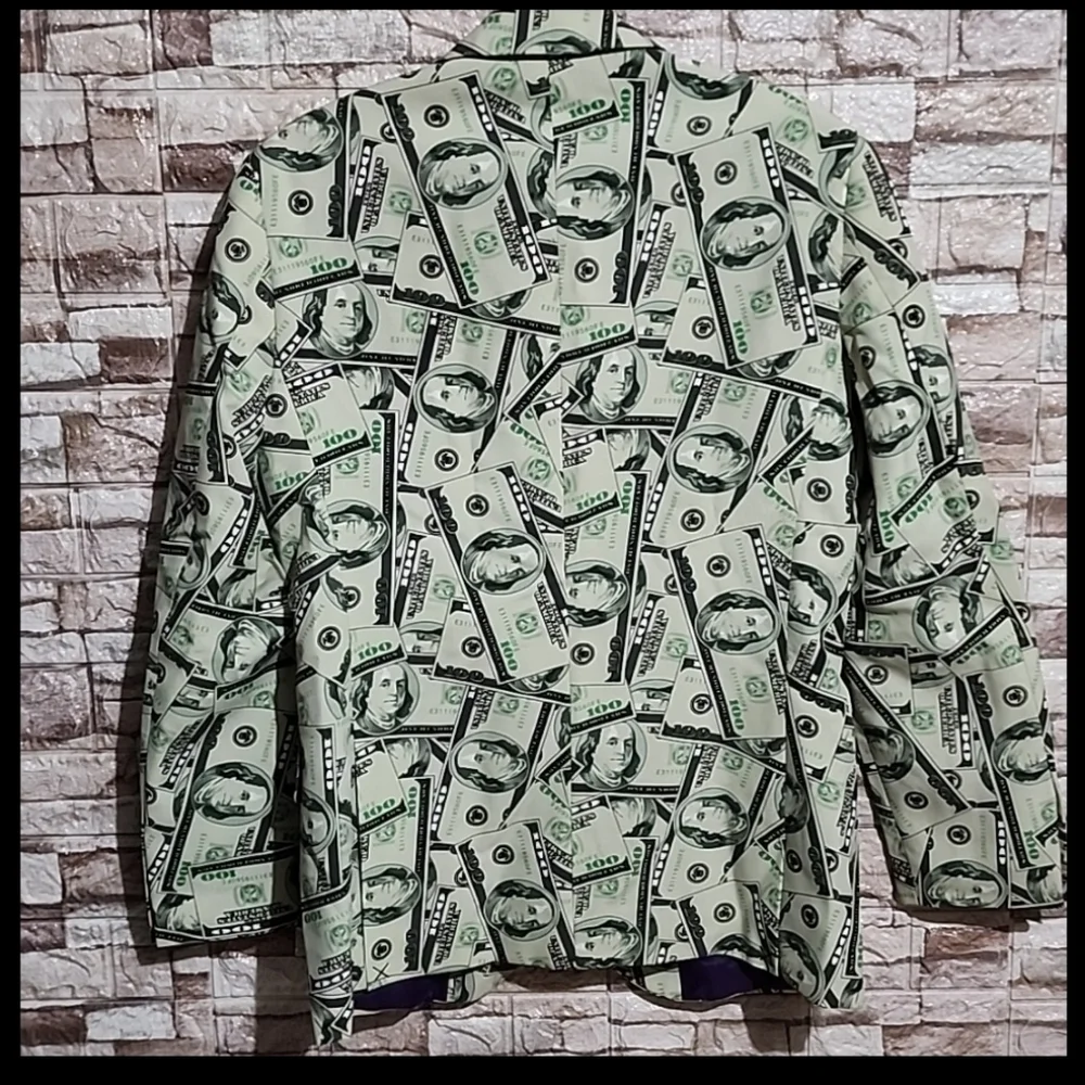 OppoSuits make bold