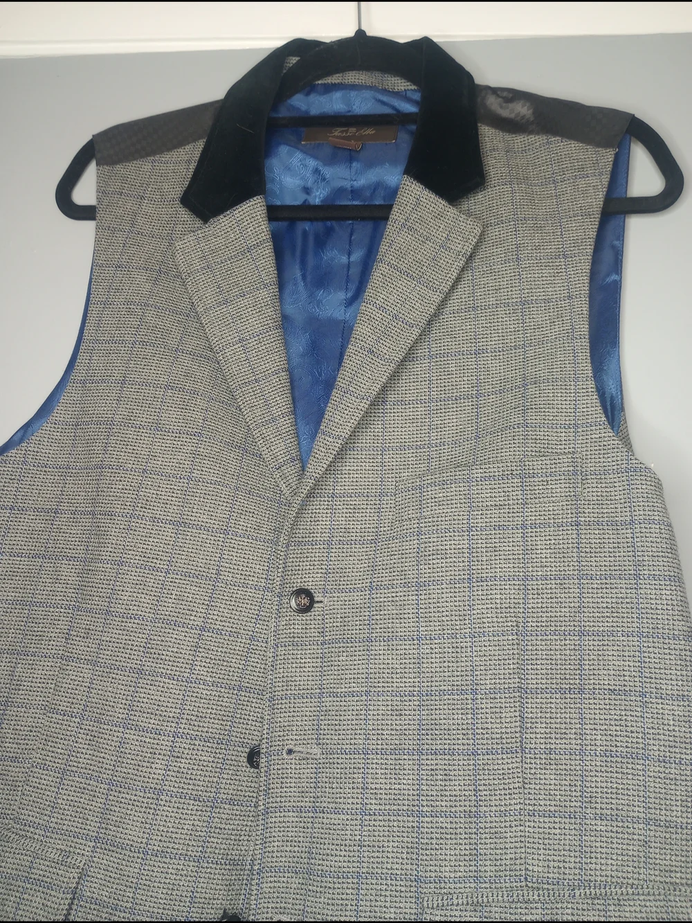 Tasso Elba men vest
