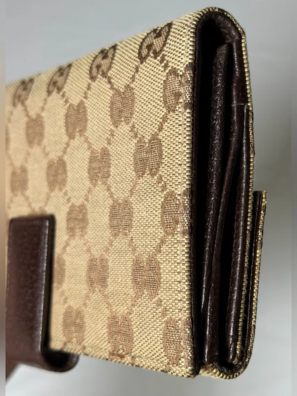 Gucci gg monogram