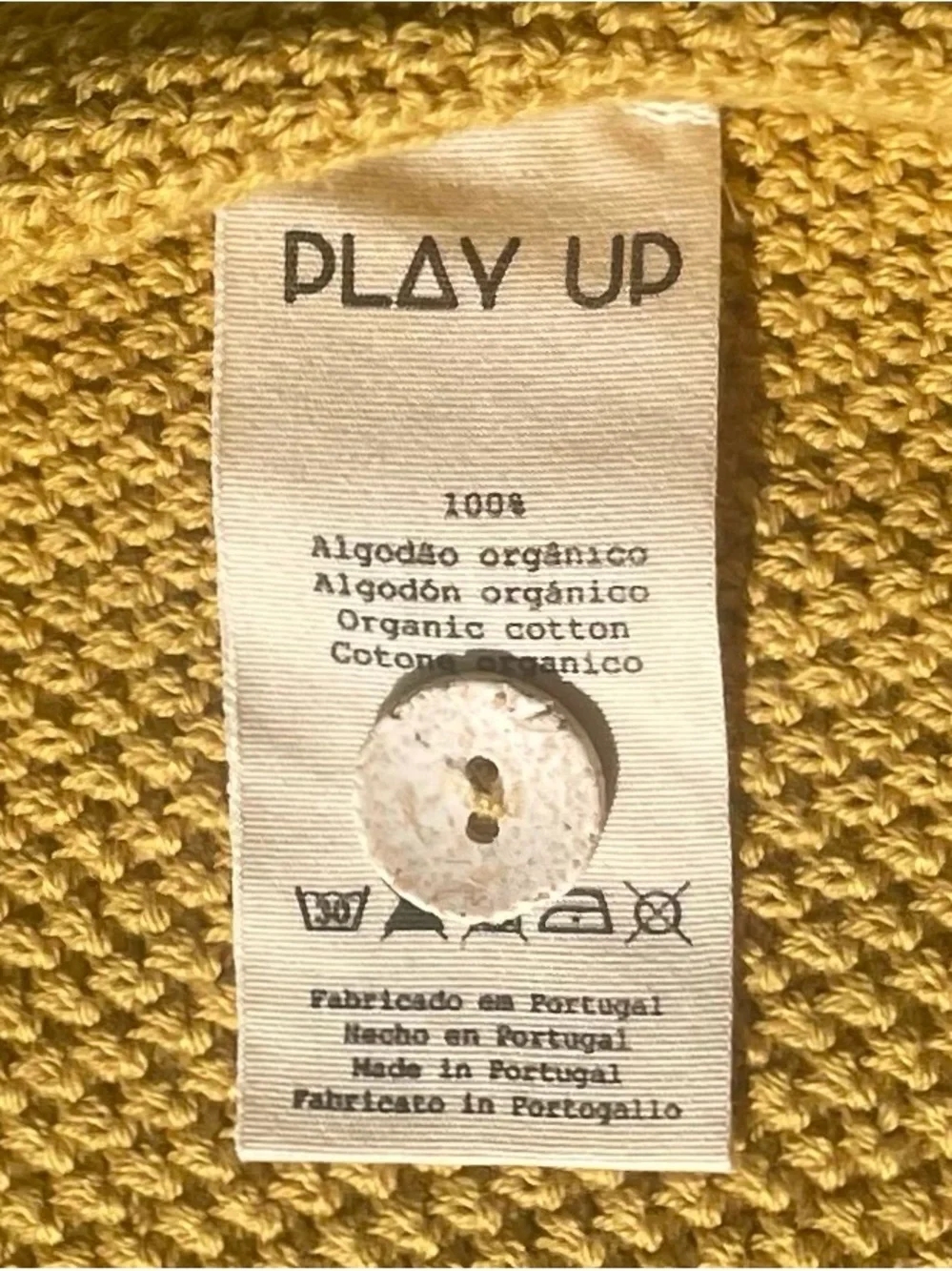 Play up description brand
