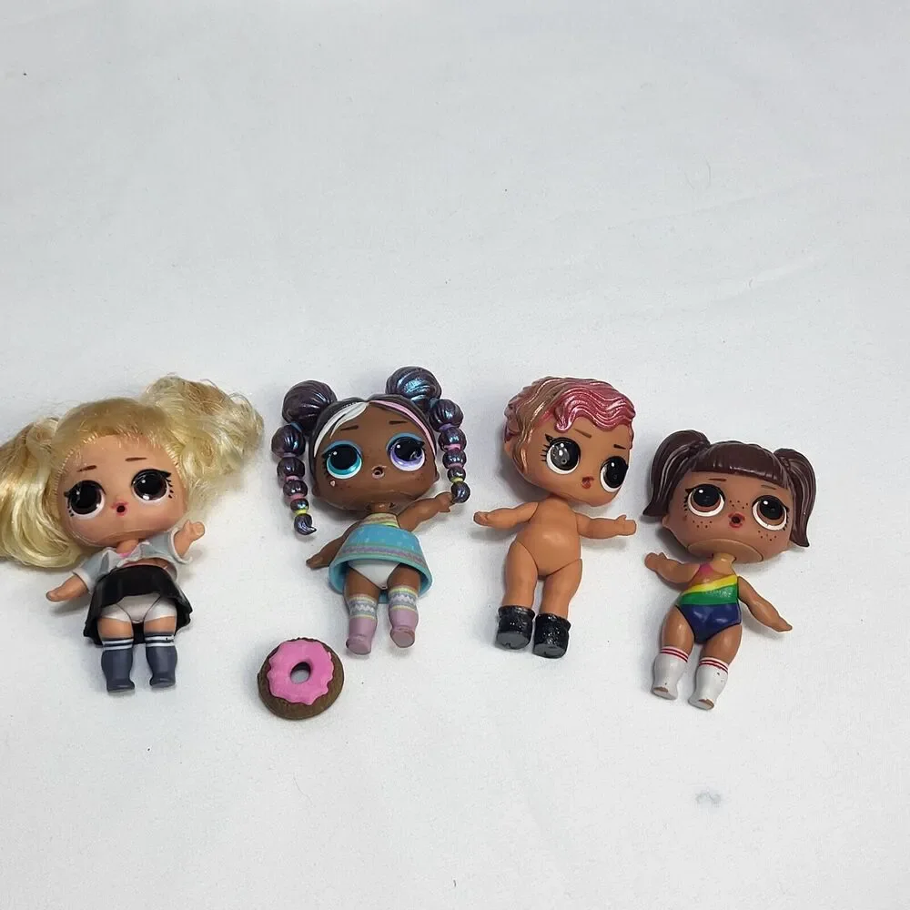 LOL Surprise Doll Lot‎ OF 4 Girls and a Donut