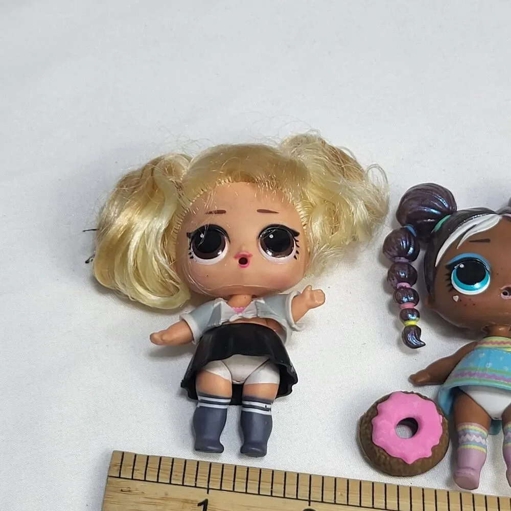 LOL SURPRISE DOLL good clean
