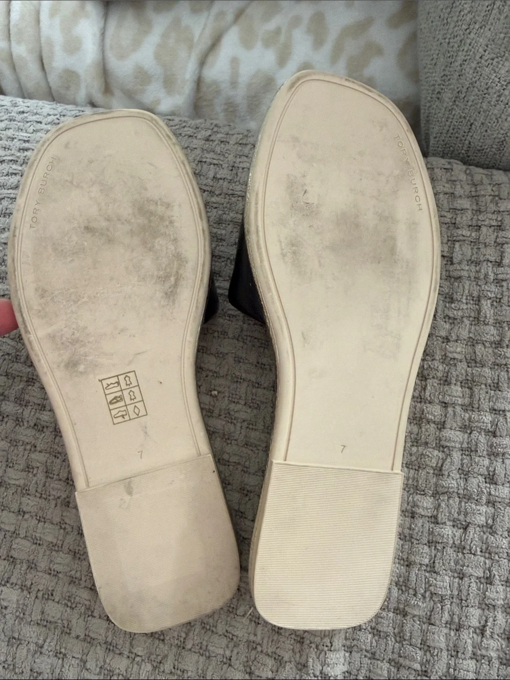 Tory Burch classic tory