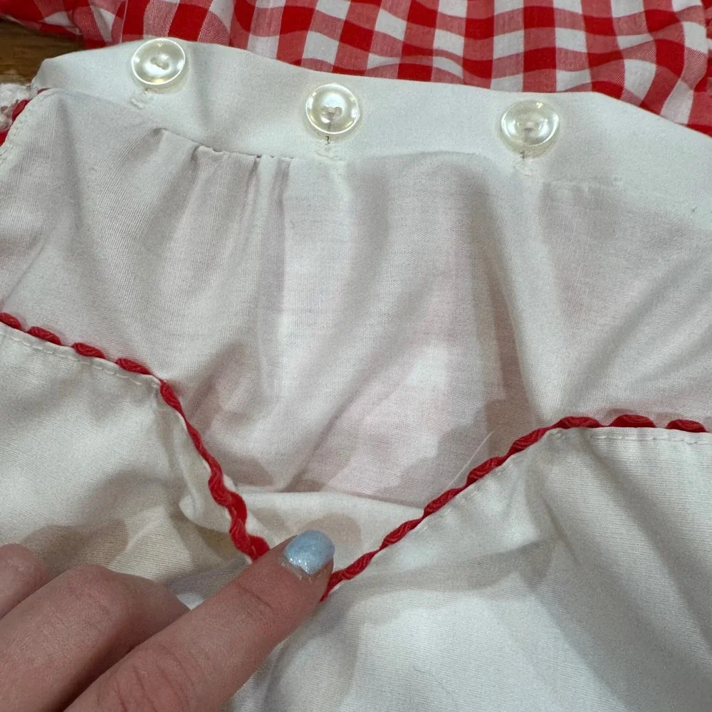 N/A vintage red
