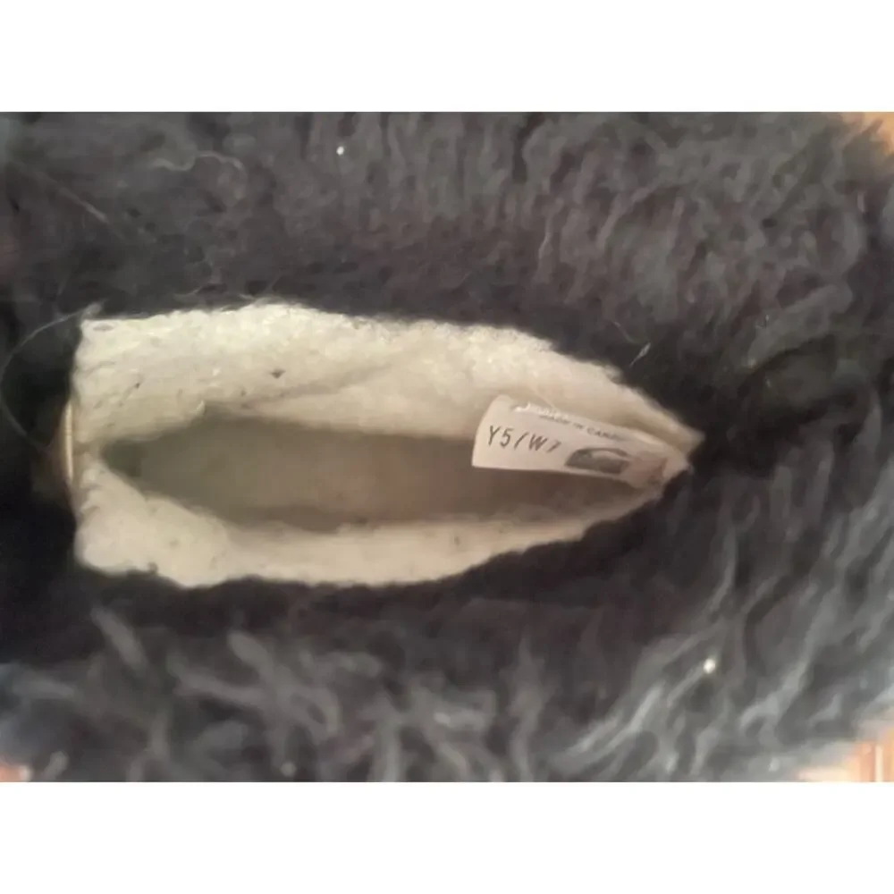 Sorel gently preowned