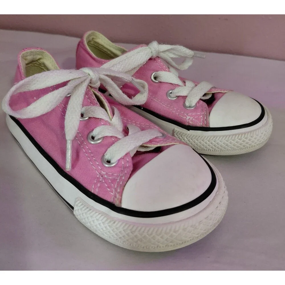 Converse Chuck Taylor All Star Kids Toddlers Pink Canvas Sneakers Size 8