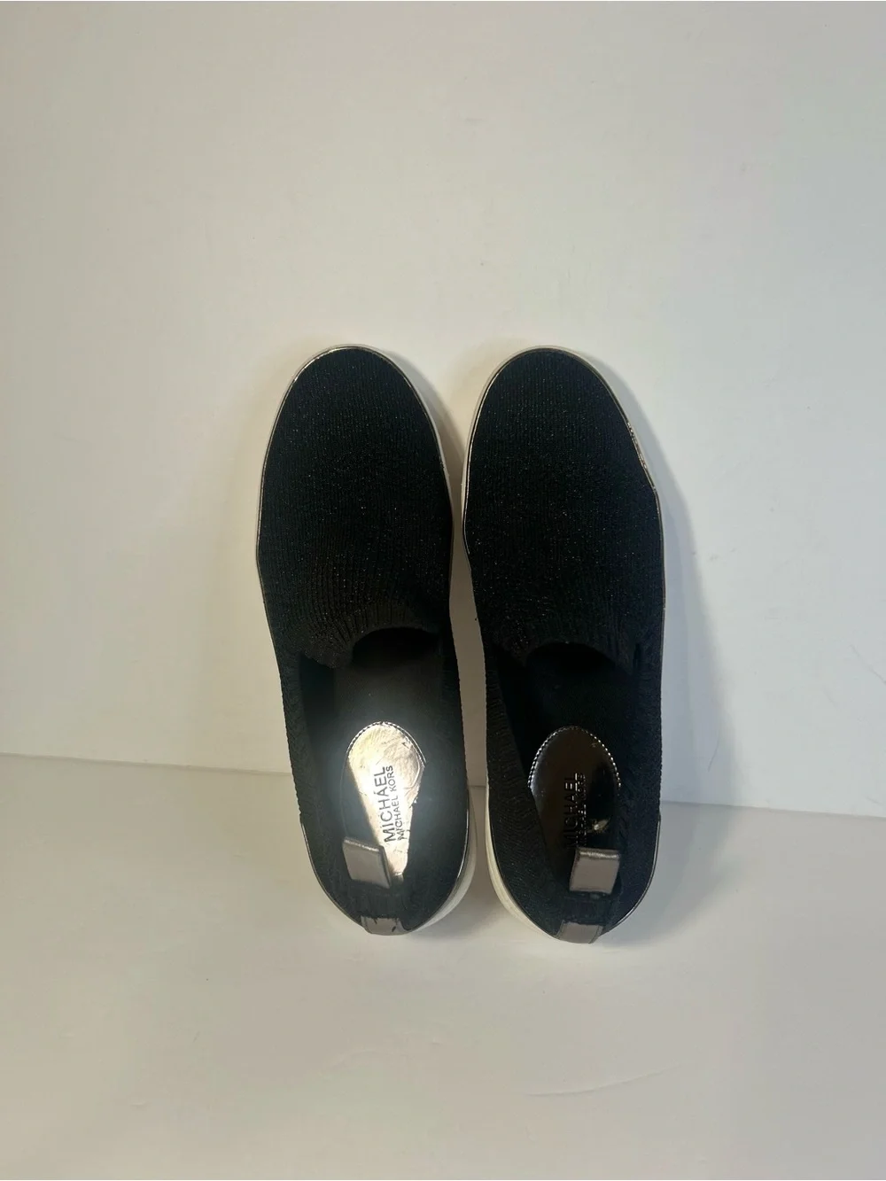 Michael Kors fit elasticized