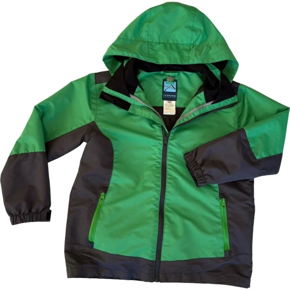 Iceburg youth green