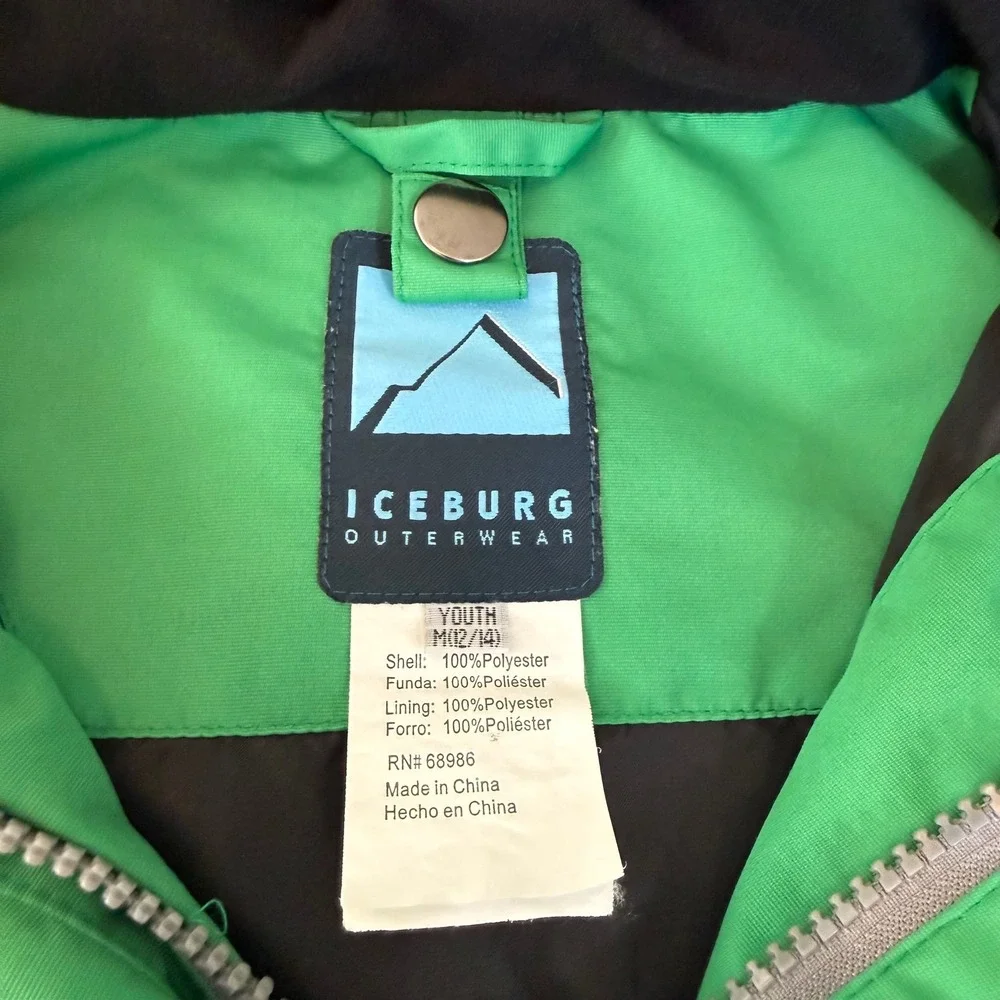 Iceburg youth green