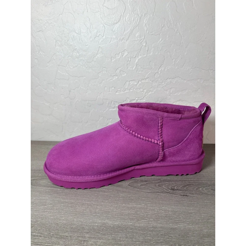 UGG classic ultra