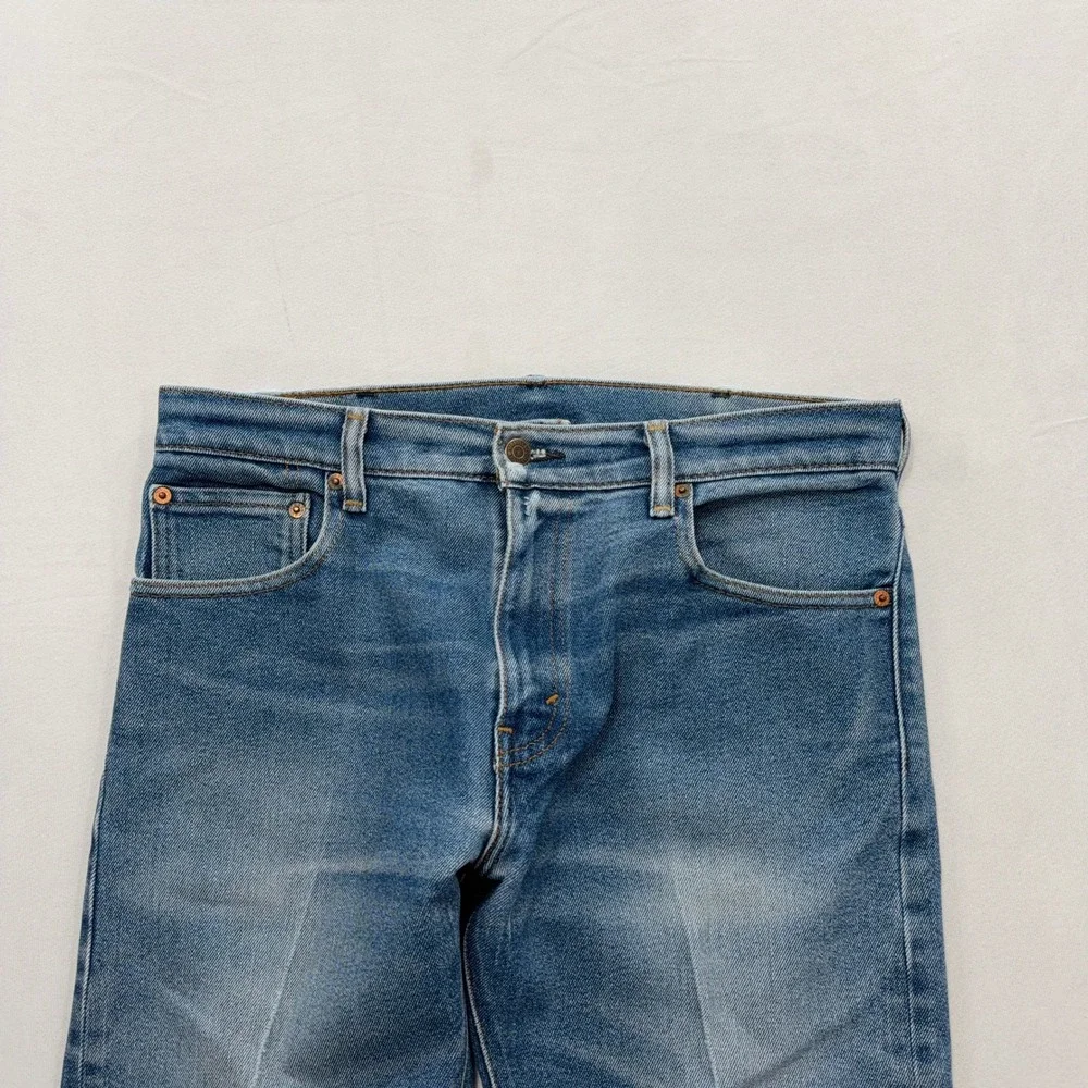 Levis levi 517