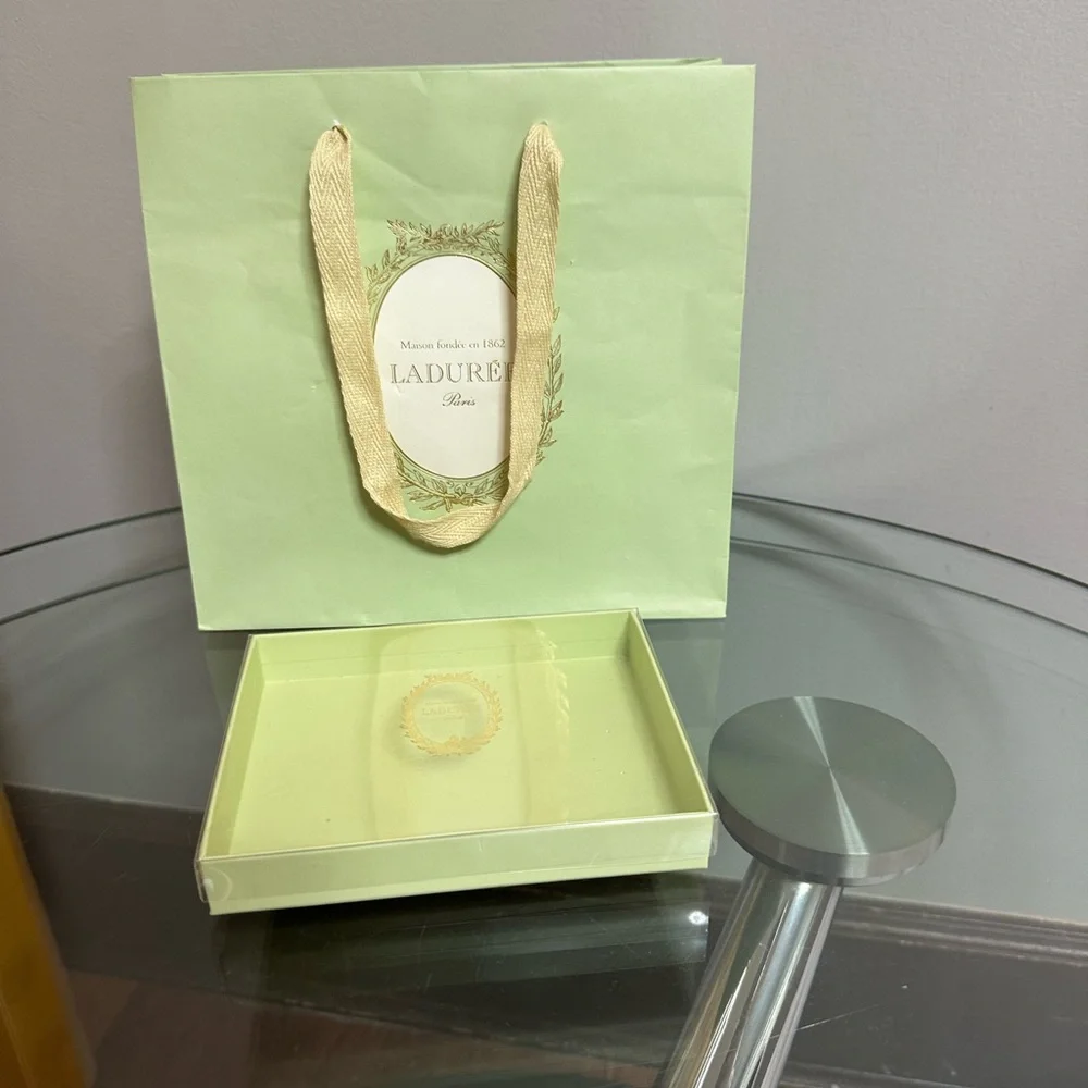 Laduree gift set of bag and box new