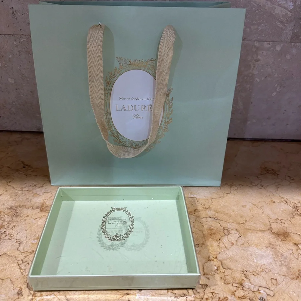 Laduree gift set of bag and box new