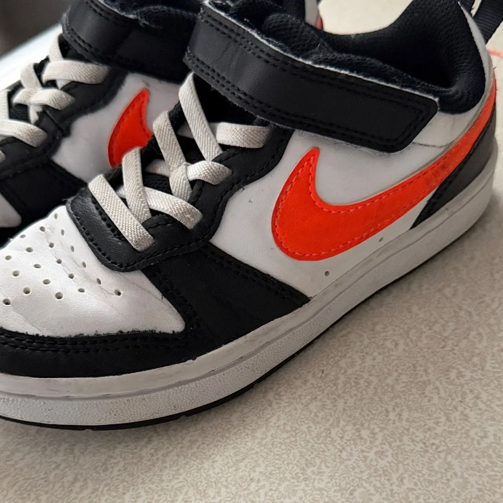 Nike stylish sneakers