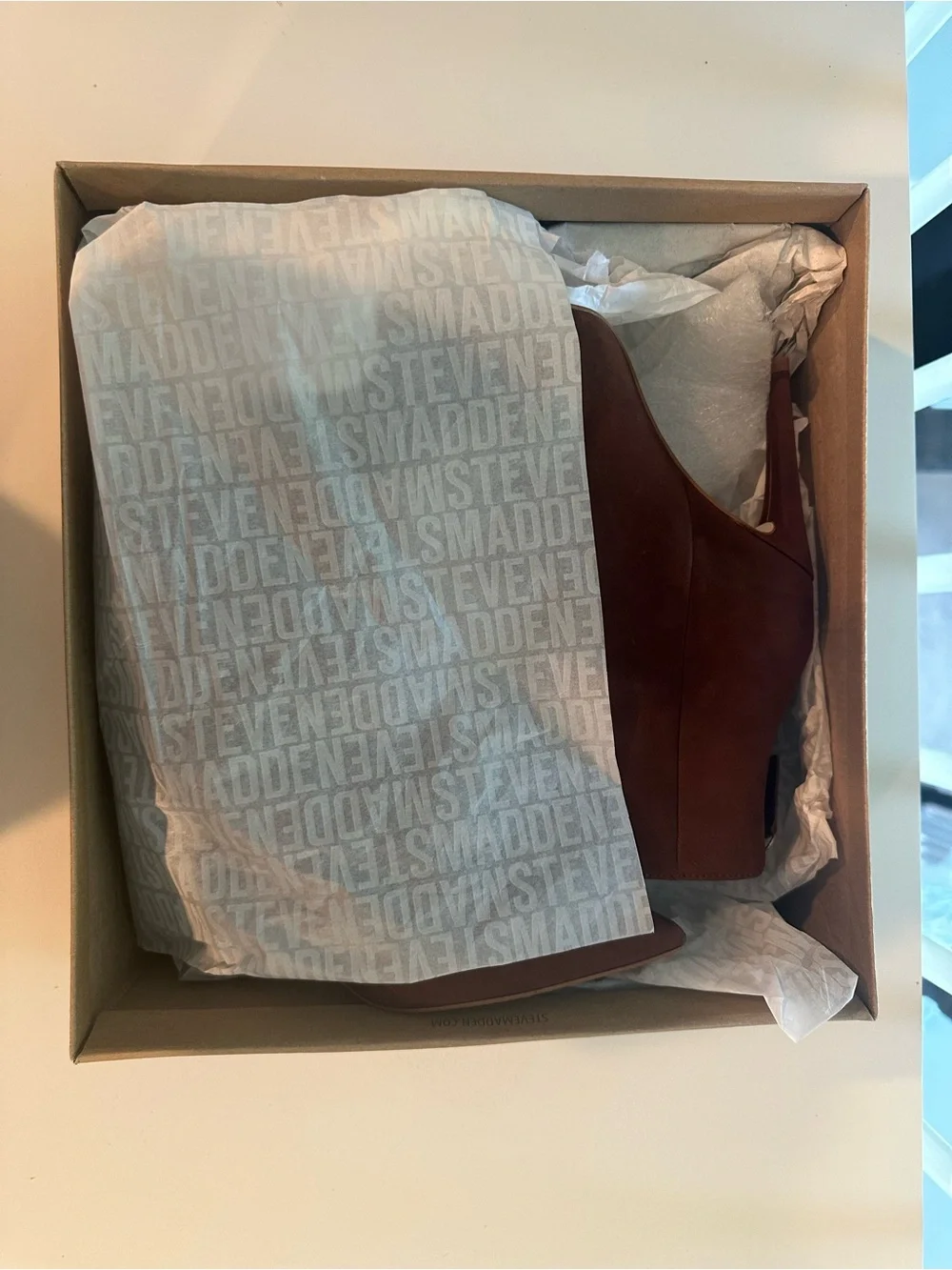 Steve Madden look zipper lines