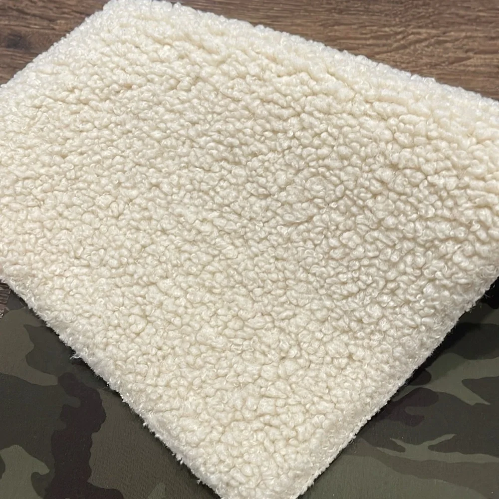 Good American nwb camo