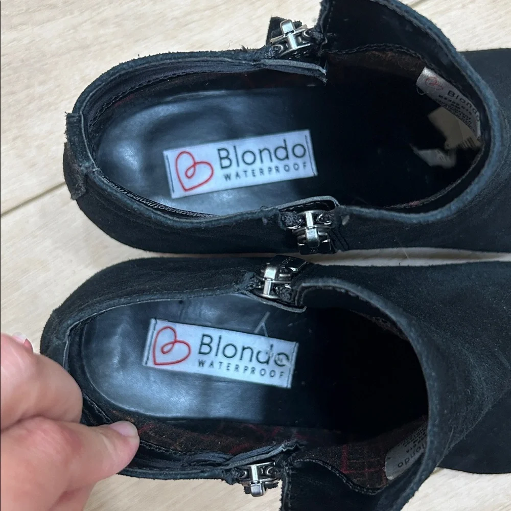 Blondo suede waterproof