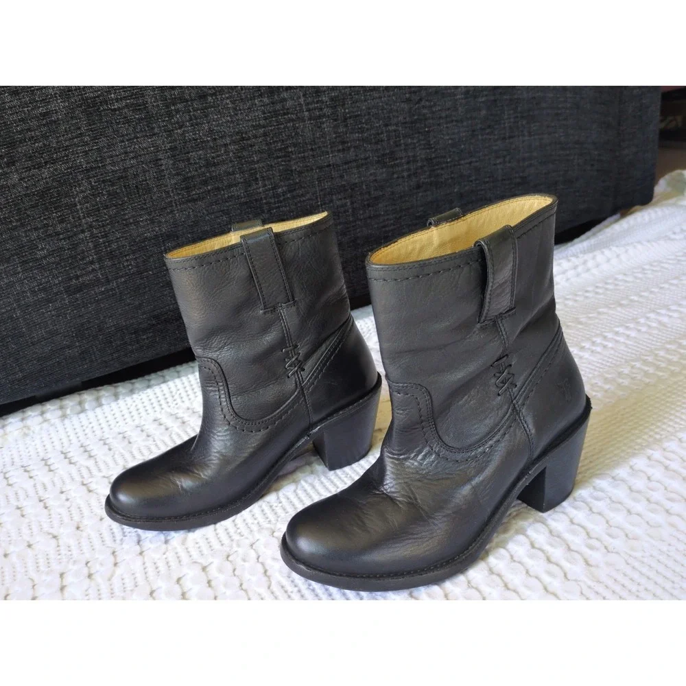 FRYE Carmen X Stitch Leather Heeled Ankle Boots Size 7 B Black Pull On