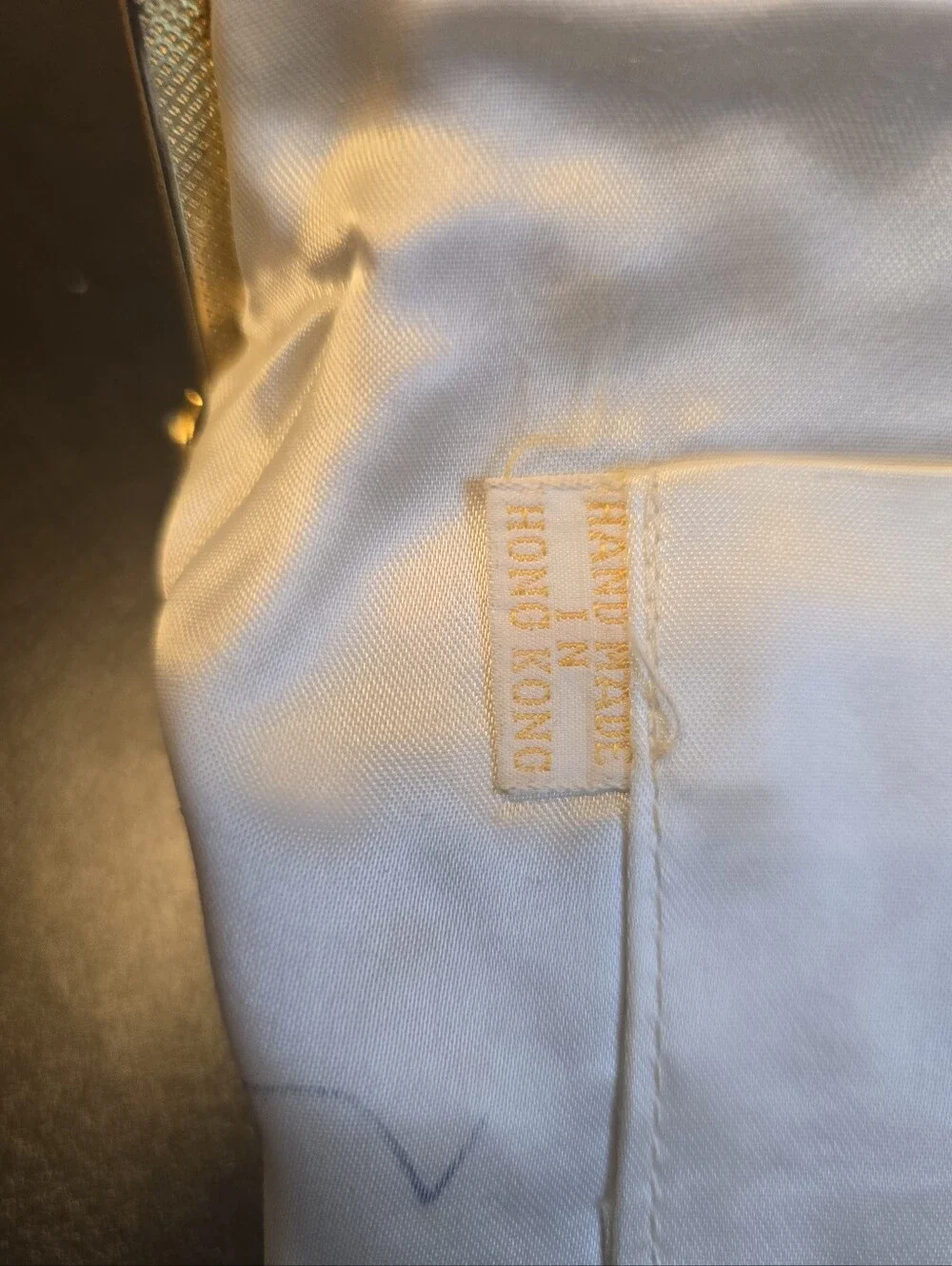 N/A vintage clutch