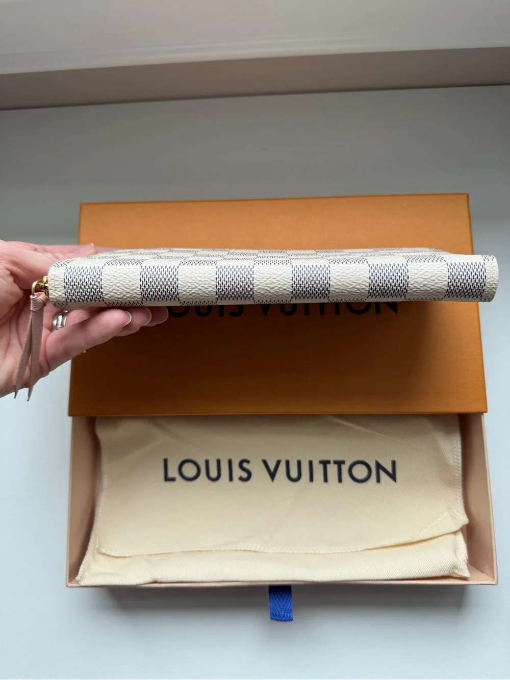 Louis Vuitton compact zip