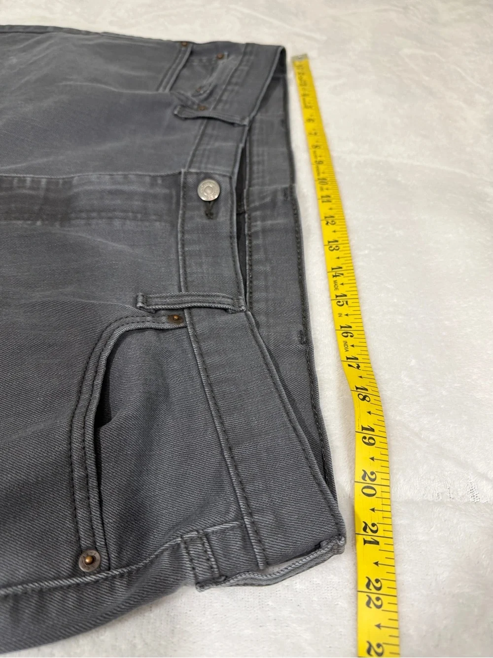 Levi's Men’s Charcoal Straight-Leg Jeans