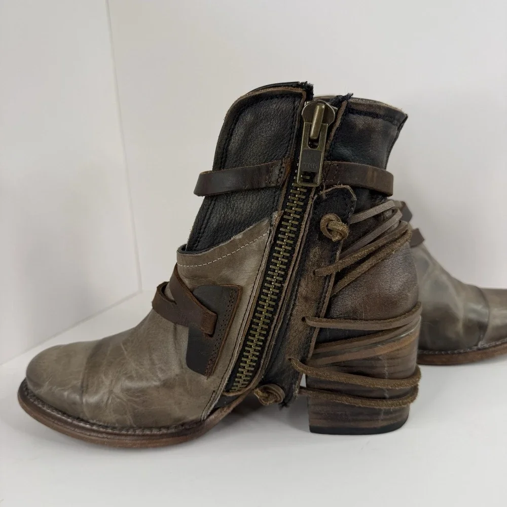 Vintage Freebird by Steven Women's Green Leather Strap Boots Size 9 Womens Boho