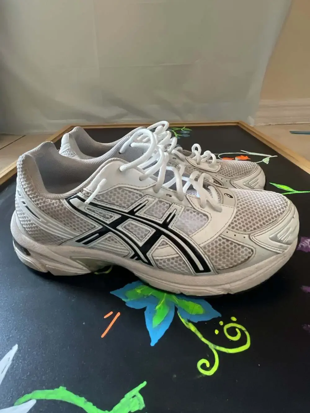 Asics pre owned