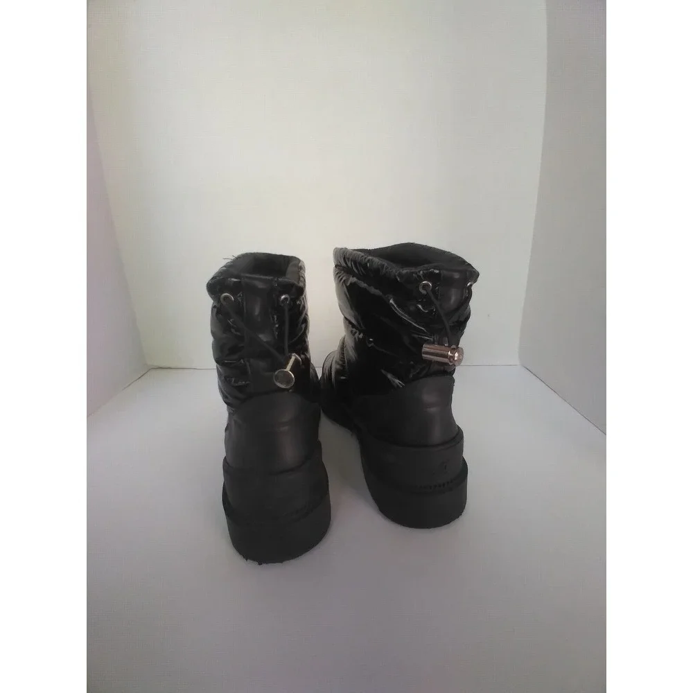 Sam Edelman step into