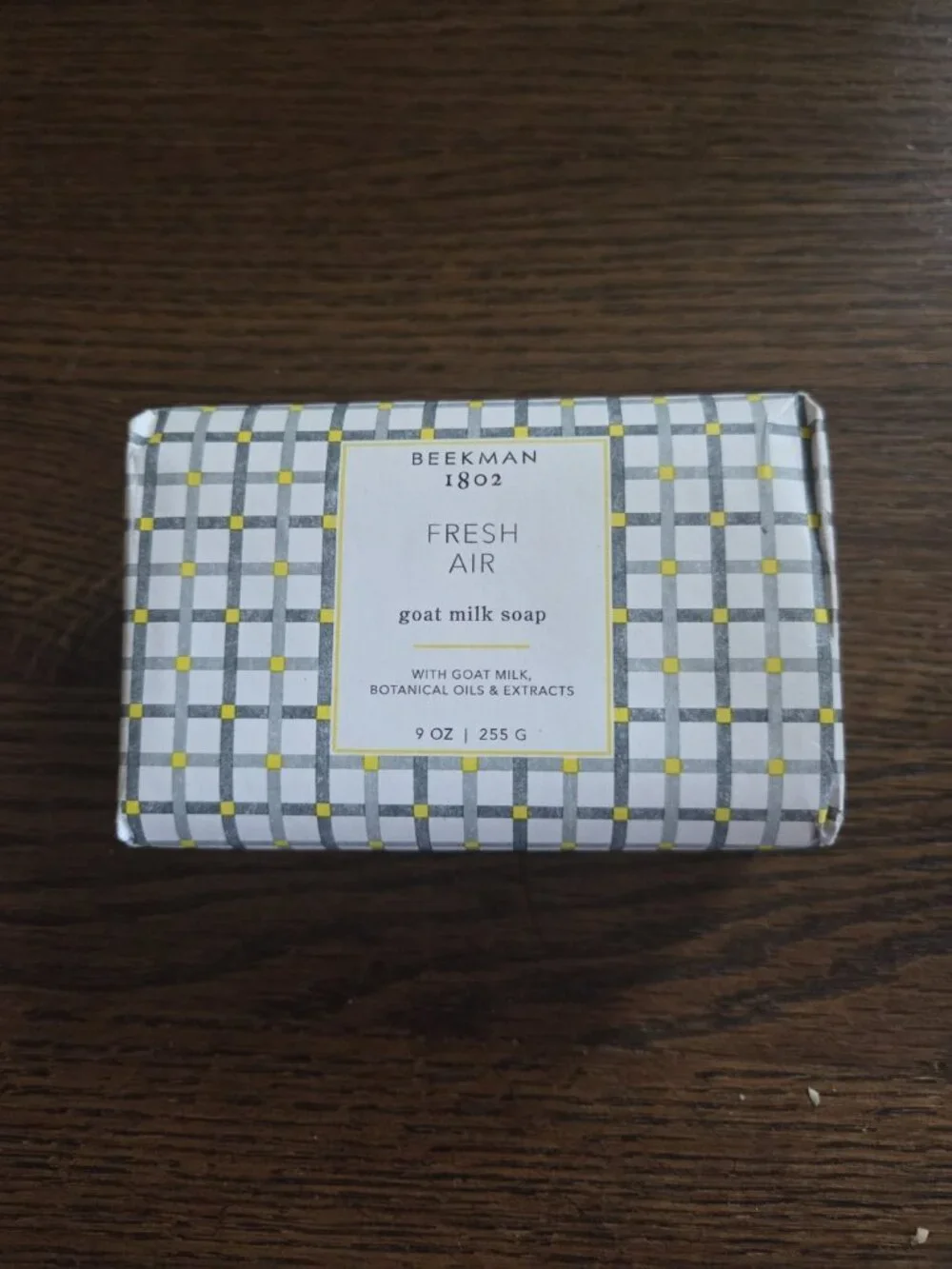 Beekman 1802 Fresh Air  Goat Milk Soap Bar 9 oz.  (NEW & SEALED)