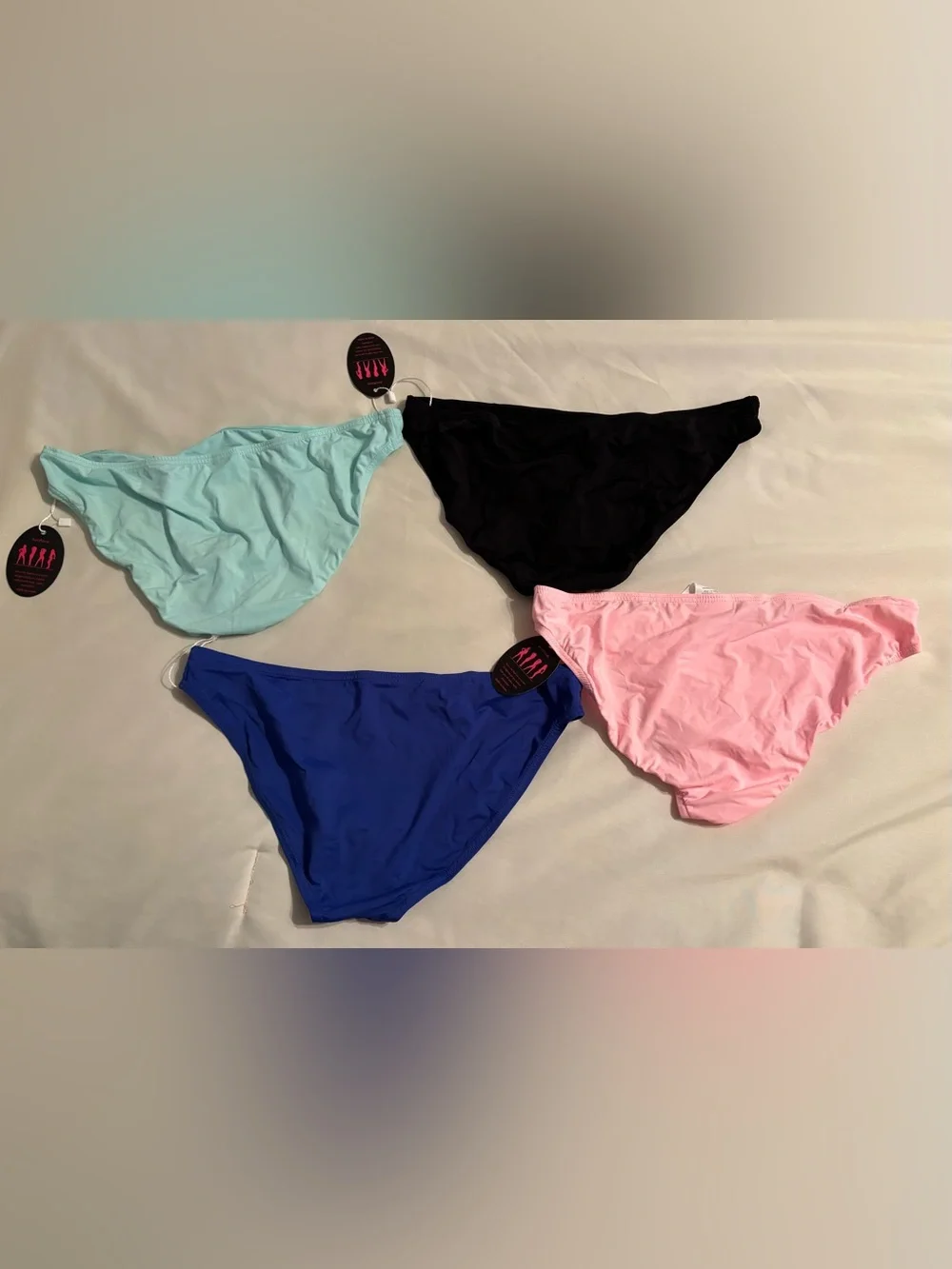 Avidlove nwt pack